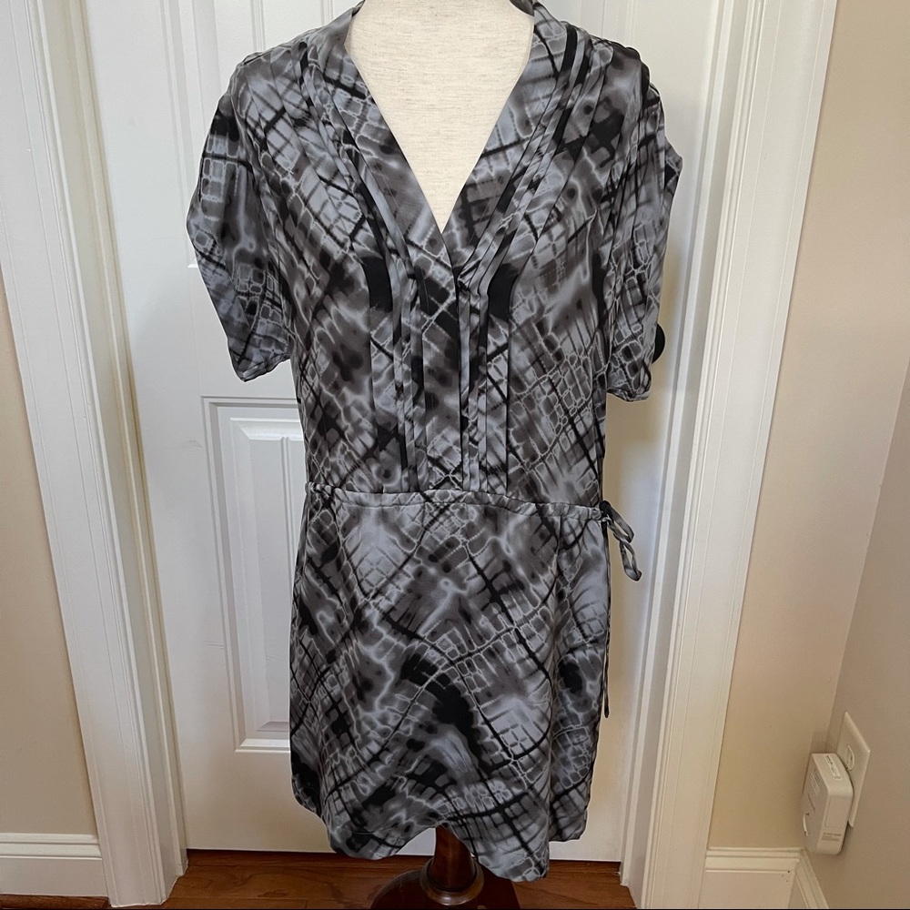 Like New Silk Banana Republic Dress